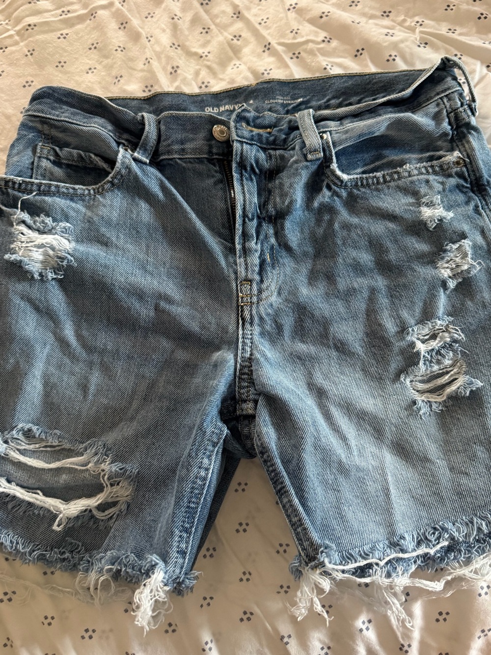 Old Navy slouchy straight shorts